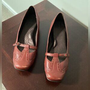 Women Shoe Size 9 Slip